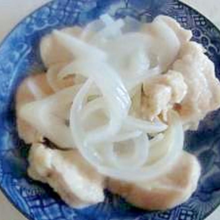 蒸し鶏のドレッシングがけ